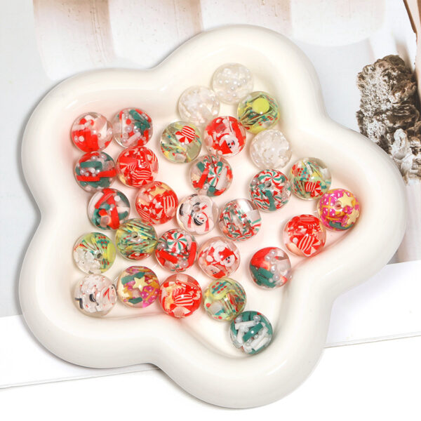 oly-12e4b97bb6d64b7041e87346e70fe2dc Wholesale Christmas snowflake acrylic beads
