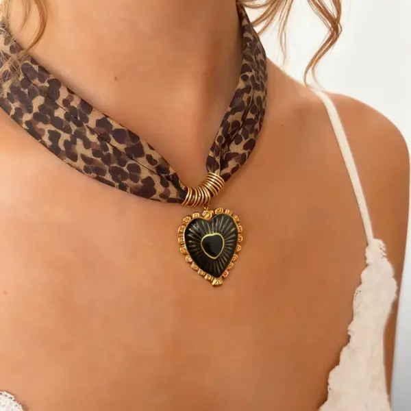 Retro Streetwear Geometric Sun Heart Shape PVD Coated 18K Gold Plated Gold Enamel 304 Stainless Steel Nylon Woven Chain Lobster Trigger Clasp Closure Scarf Necklaces Wholesale