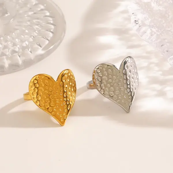 Wholesale Ion Plating (IP) 18K Gold Plated Heart Shape 304 Stainless Steel Simple Style IG Style Waterproof Non Tarnish Open Rings