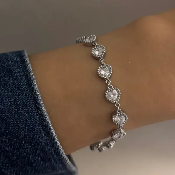 PVD Coated Real Gold Plated 16K Gold White Gold Plated Geometric 304 Stainless Steel Lady Romantic Waterproof Non Tarnish 304 Stainless Steel Bracelets Bangle