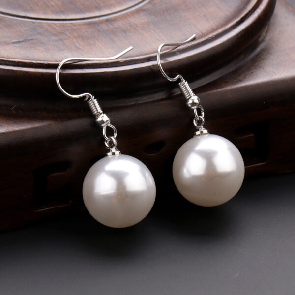 Wholesale 2024 Ear Hook Pearl Earrings Ear Hole Anti-Clogging Casual Earrings Affordable Live Broadcast Room Free Fan Gift Earrings
