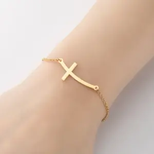 3 Cross / Gold