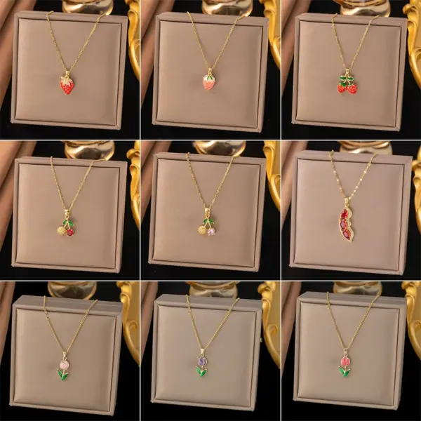 PVD Coated Real Gold Plated Star Heart Shape Flower Titanium Steel Sweet Classic Style Waterproof Non Tarnish Titanium Steel Pendant Necklace