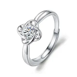 Four-leaf Clover Ring 1 Carat / Adjustable Opening
