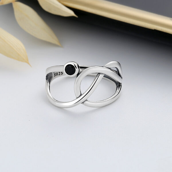 oly-13766cc40790e5156cc5bc980e034c81 Wholesale Chao Sheng s925 Sterling Sier Irregular Geometry Black Enamel Ring Dark Fashion Food Ring