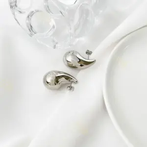 Small-Silver (2.5*1.4) / 24K