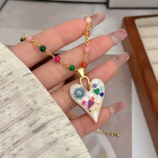Wholesale Jewelry Artistic Heart Shape Copper 18K Gold Plated Asymmetrical Printing Pendant Necklace Beaded Chain