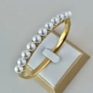 Pearl Gold Bracelet