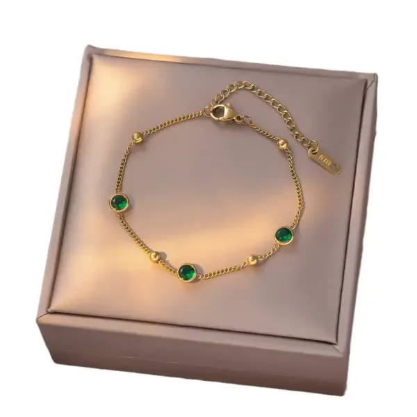 Wholesale Casual Elegant Lady Flower Titanium Steel Cable Chain Bracelets In Bulk