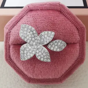 R5433 / Adjustable Opening