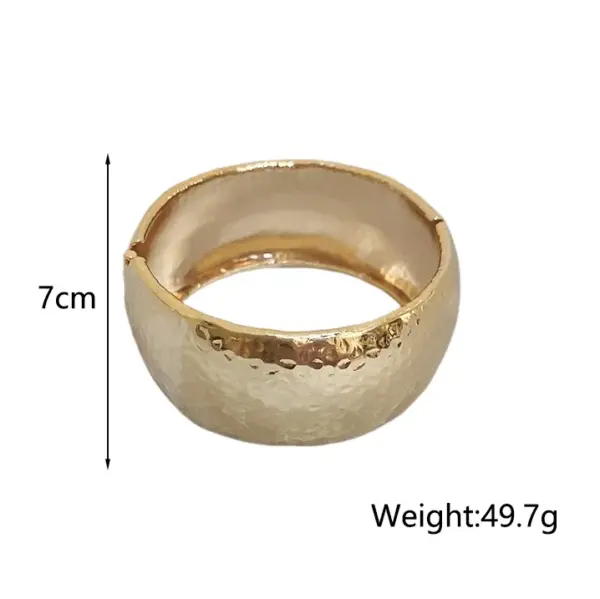 Wholesale 304 Stainless Steel Solid Color PVD Coated Golden Plated Casual Exaggerated Waterproof Non Tarnish Gold Silver Bangle