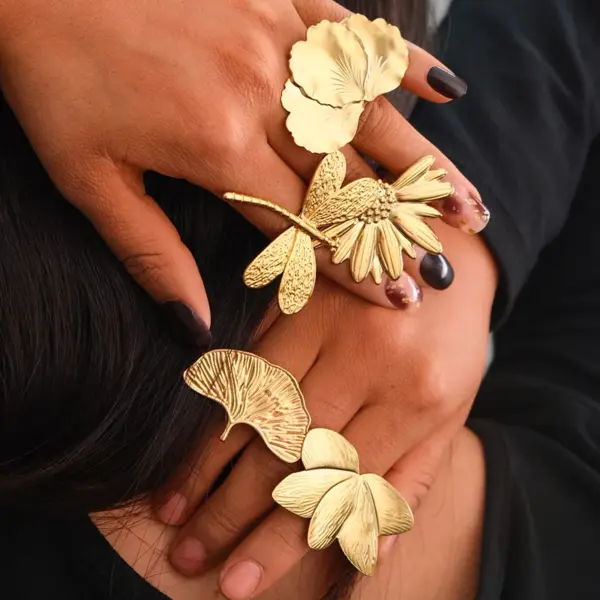 Wholesale PVD Coated 14K Gold Real Gold Plated Flower Dragonfly 304 Stainless Steel Elegant Glam Artistic Waterproof Non Tarnish Rings