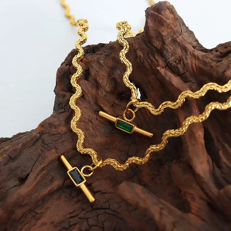 Wholesale PVD Coated Real Gold Plated 18K Gold Geometric Waves Titanium Steel Simple Style Waterproof Non Tarnish 304 Stainless Steel Pendant Necklace