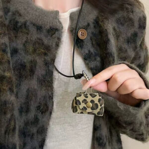 Light leopard print key bag