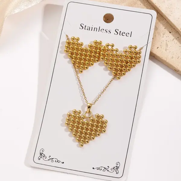 Water-Plated Pearl Cat's Eye Fan Love Heart Round Necklace Earring Set 304 Stainless Steel Jewelry Set For Women Casual Holiday Modern Style