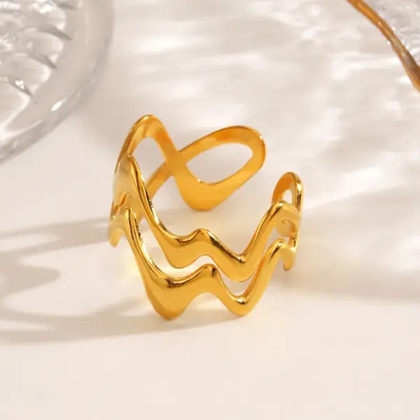 Ion Plating (IP) 18K Gold Plated Waves Lines 304 Stainless Steel Simple Style Waterproof Non Tarnish Open Rings