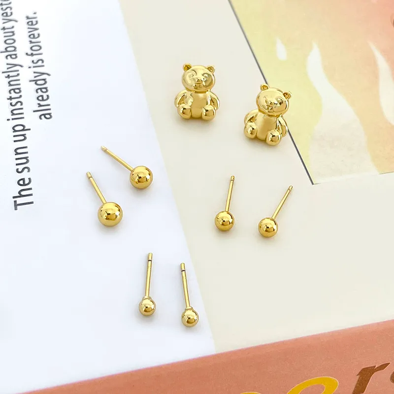 Wholesale Copper Bear Electroplating Electroplated K Gold Plated Golden Plated White Gold Plated Cute Simple Style Plating Ear Studs
