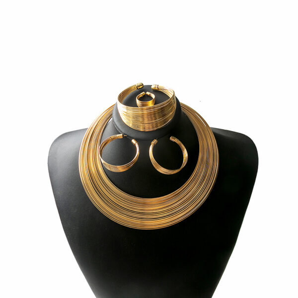 Wholesale Amazon Hot Cross Border Goods Indigenous Vintage Ethnic Traditional Jewelry Classic Multi-layer Collar Jewelry suit Earrings