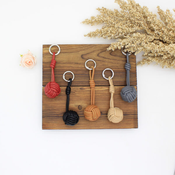 Wholesale Autumn/Winter PU Leather Rope Hand-woven Ball Bag Charm Phone Charm Instagram