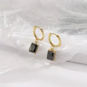 14K Gold-Black Diamond