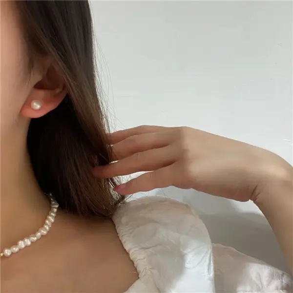 Wholesale 1 Pair Retro Solid Color Plating Freshwater Pearl Ear Studs