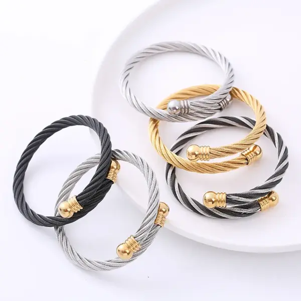 PVD Coated 18K Gold Plated Bulb 304 Stainless Steel Retro Waterproof Non Tarnish 304 Stainless Steel Bangle