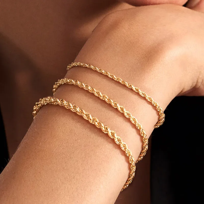 Wholesale Ion Plating (IP) 18K Gold Plated Twist 304 Stainless Steel Simple Style Waterproof Non Tarnish 304 Stainless Steel Bracelets