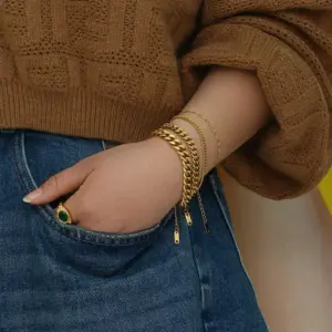 Wholesale PVD Coated Real Gold Plated 18K Gold Geometric 304 Stainless Steel Fashion Waterproof Non Tarnish 304 Stainless Steel Bracelets