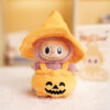 Wholesale Doll clothes keychains, Halloween hats, pumpkin costumes, and dress-up toys.