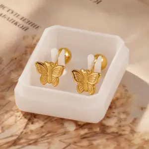 Gold / Average Size / Style 20