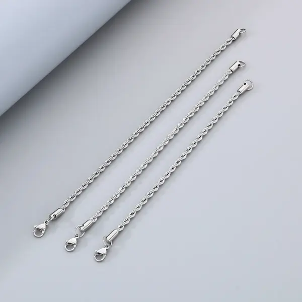 Ion Plating (IP) 18K Gold Plated Twist 304 Stainless Steel Simple Style Waterproof Non Tarnish 304 Stainless Steel Bracelets