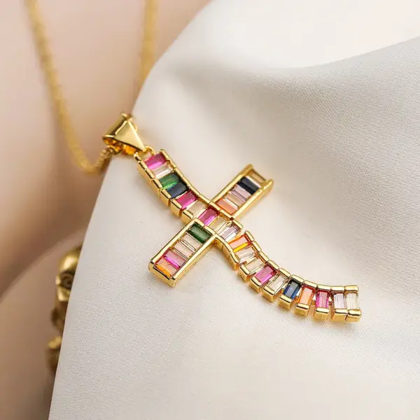 Wholesale Hip-hop Cross Copper 18k Gold Plated Zircon Pendant Necklace In Bulk