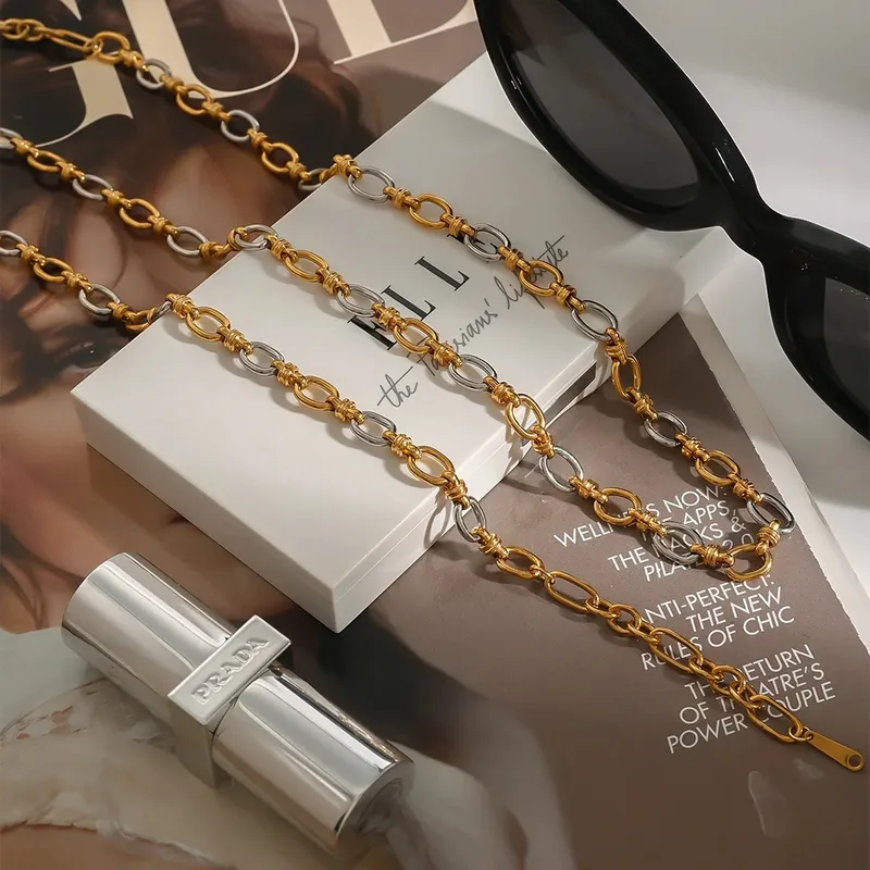 Wholesale Modern Minimalist Ladies Bracelet And Necklace Set 18K Gold Stainless Steel Gold And Silver Splicing Cross Buckle Hip Hop Design