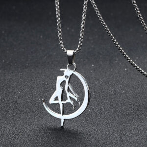 8256#Sailor moon necklace