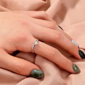 Se690 Six-Pointed Star Ring / Adjustable Opening