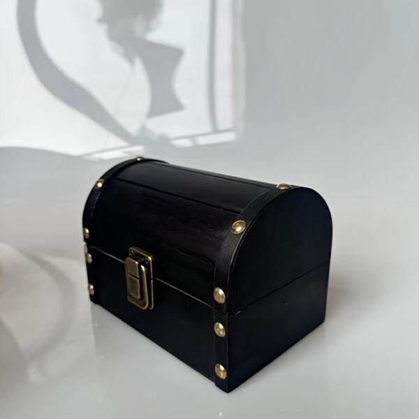 Wholesale Halloween horror box resin crafts ornament