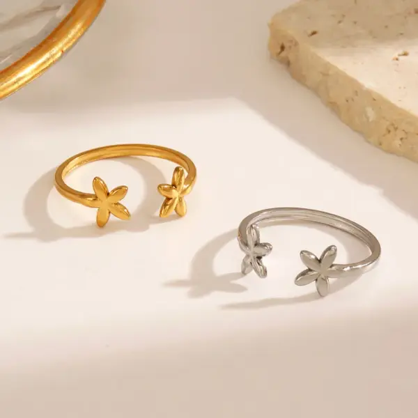 Ion Plating (IP) 18K Gold Plated Flower 304 Stainless Steel Simple Style Waterproof Non Tarnish Open Rings