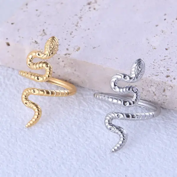Wholesale PVD Coated Real Gold Plated Snake Titanium Steel Retro Waterproof Non Tarnish Rings