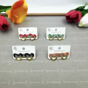 Hollow Heart Shape Oil Drop Earrings Random Color / 18k