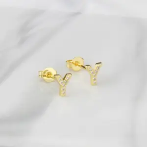 Gold / Letter Y