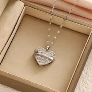 6286 Silver Letter Heart