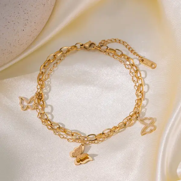 Wholesale 1 Piece Geometric Letter Butterfly Anklet 304 Stainless Steel Waterproof Non Tarnish Plastic PVD Coated Real Gold Plated 18K Women's Basic Simple Style Commute