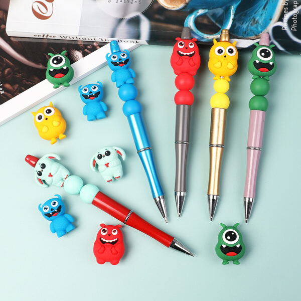 oly-168fb446e404696da5c4af6c01f4341e Wholesale Cute 3D silicone cartoon beads