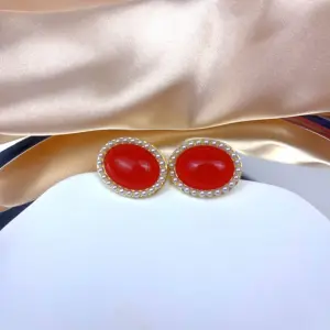 Ej0162 Red Pearl Ear Clip