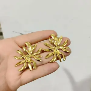 Gold Earrings 041 (Limited Stock) / 18k