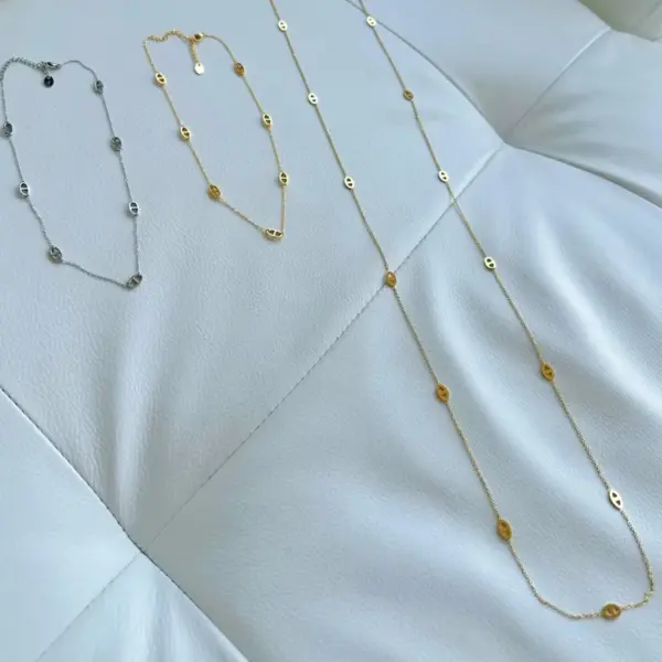 Ion Plating (IP) Letter 304 Stainless Steel Casual Simple Style Waterproof Non Tarnish 304 Stainless Steel Sweater Chain Long Necklace