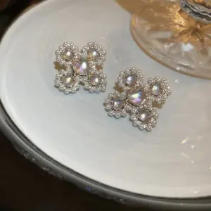 8 Silver Needle-Silver