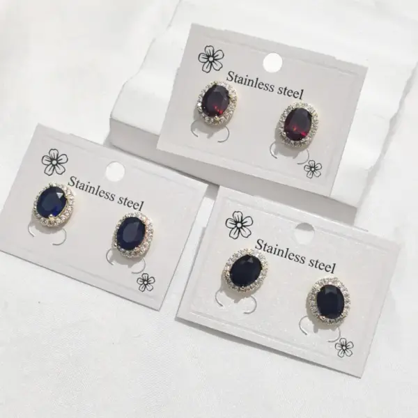 Wholesale Copper Crystal Inlaid Diamond High-end Earrings For Shopping And Banquets