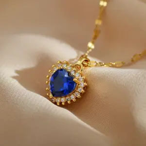 Wholesale Copper Heart Shape Electroplating Zircon Copper Plated IG Style Simple Style Shiny Waterproof Non Tarnish Plating Inlay Pendant Necklace