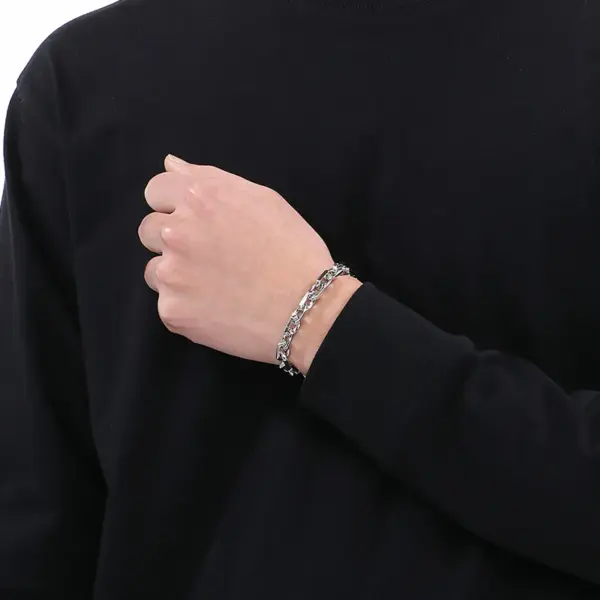 Wholesale PVD Coated 18K Gold Plated Geometric 304 Stainless Steel Simple Style Classic Style Waterproof Non Tarnish 304 Stainless Steel Bracelets